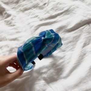 blue and green headband